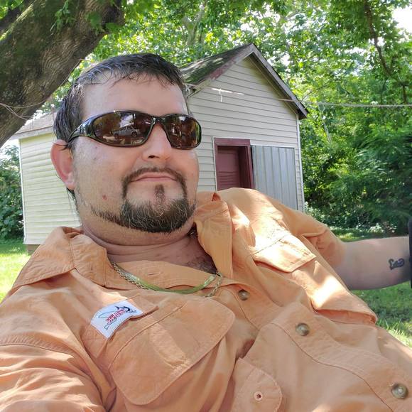 Meet your Posher, Nick - Picture 1 of 1